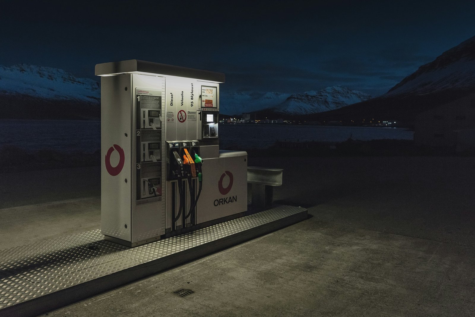 Diesel fuel pump at a filling station, used to price the diesel side of a fuel cost per kilometre comparison